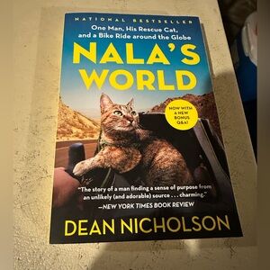 Nala's World: A Journey with a Rescue Cat